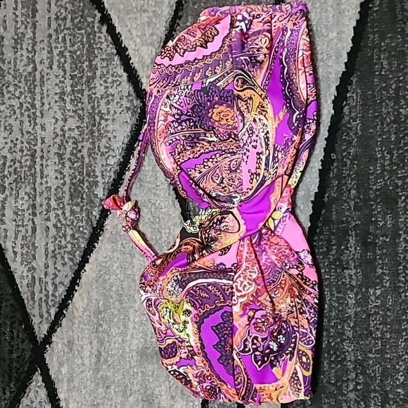 Vintage Victoria Secret Bikini Swim Top - Picture 12 of 12